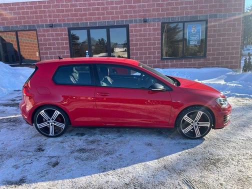 2016 Volkswagen Golf GTI 2.0T S 2-Door