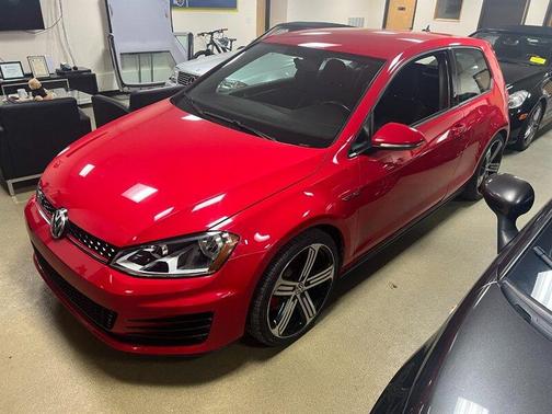 2016 Volkswagen Golf GTI 2.0T S 2-Door