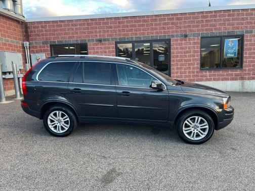 2011 Volvo XC90 3.2