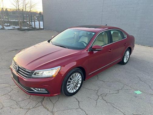 2016 Volkswagen Passat 1.8T SE