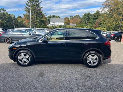 2011 Porsche Cayenne Base