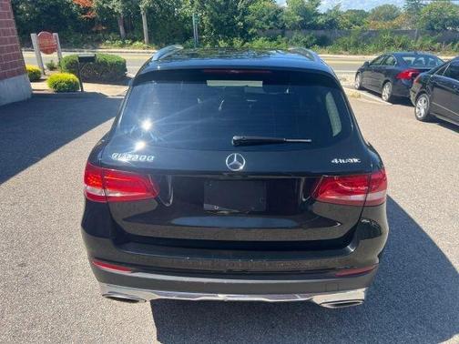 2016 Mercedes-Benz GLC-Class GLC 300 4MATIC
