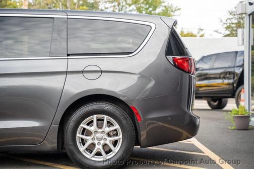 2020 Chrysler Pacifica Touring