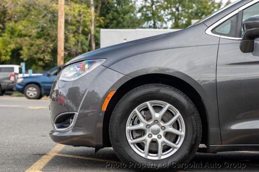 2020 Chrysler Pacifica Touring