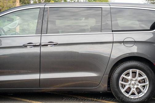2020 Chrysler Pacifica Touring