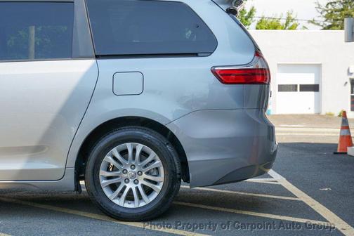 2015 Toyota Sienna XLE