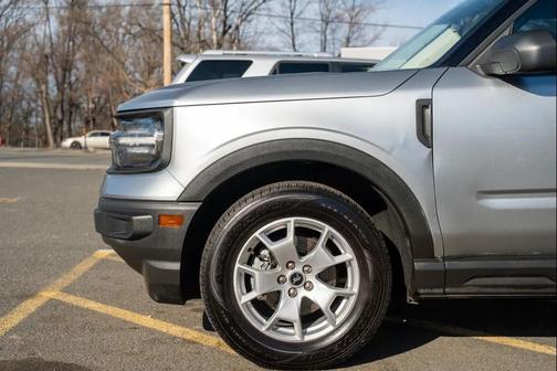 Iconic Silver Metallic 2021 Ford Bronco Sport
