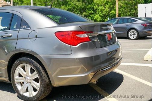2012 Chrysler 200 Touring