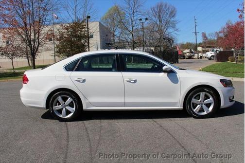 2015 Volkswagen Passat 1.8T Limited Edition