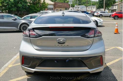 2020 Hyundai IONIQ EV SE