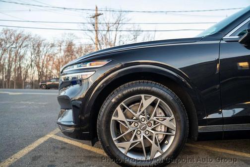 2025 Genesis GV70 2.5T AWD