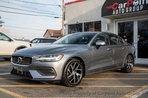 2020 Volvo S60 T5 Momentum