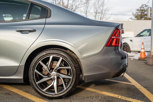 2020 Volvo S60 T5 Momentum