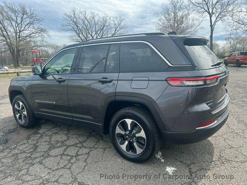 2023 Jeep Grand Cherokee 4xe Base