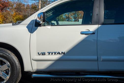 2014 Nissan Titan SV