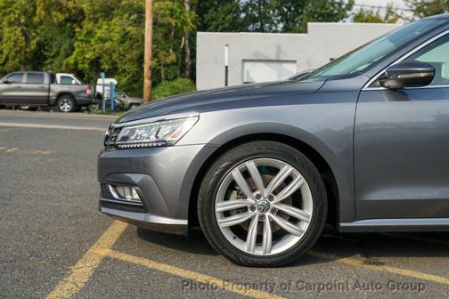 2018 Volkswagen Passat 2.0T SE