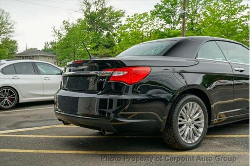 2011 Chrysler 200 Limited