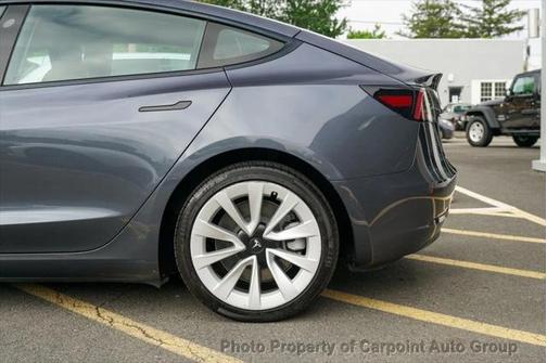 2022 Tesla Model 3 Standard Range