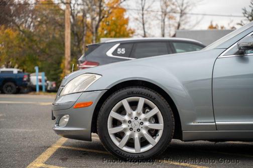 2007 Mercedes-Benz S-Class S550 4dr Sedan 5.5L V8 RWD