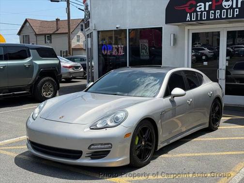 2012 Porsche Panamera 4S