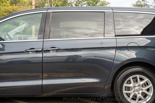 2020 Chrysler Pacifica Touring