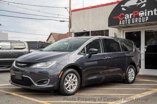 2020 Chrysler Pacifica Touring