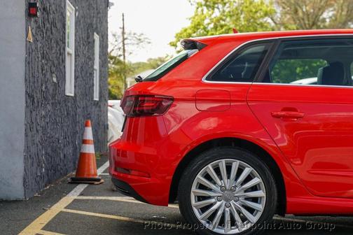 2016 Audi A3 e-tron 1.4T Tech Premium Plus