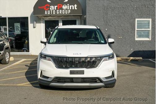 2024 Kia Carnival LX