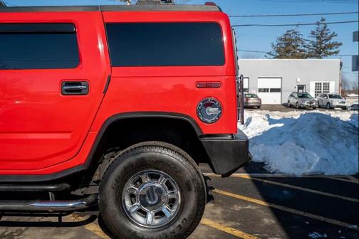 Victory Red 2004 Hummer H2 Base