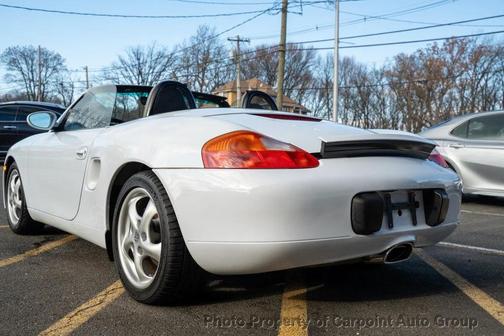 1997 Porsche Boxster 2dr Roadster w/Tiptronic