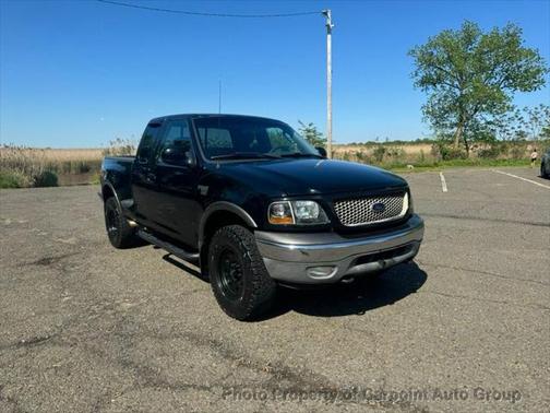 2003 Ford F-150 XLT SuperCab Flareside