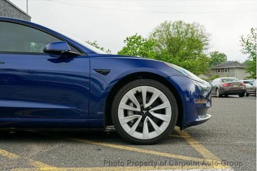 2022 Tesla Model 3 Standard Range