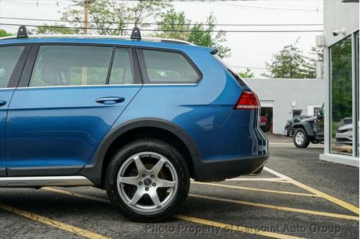 2019 Volkswagen Golf Alltrack TSI S