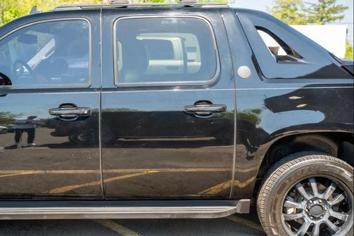 2013 Chevrolet Avalanche LT