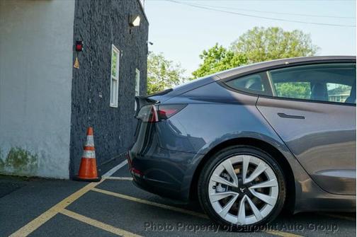 2022 Tesla Model 3 Standard Range