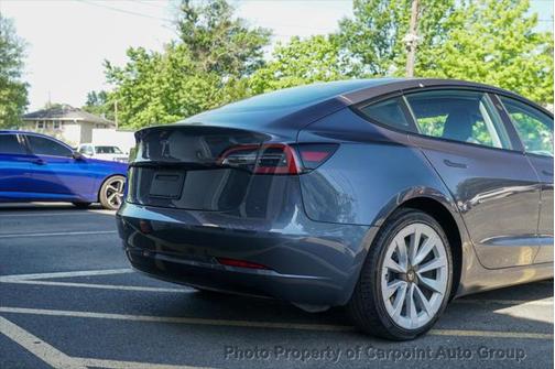 2022 Tesla Model 3 Standard Range