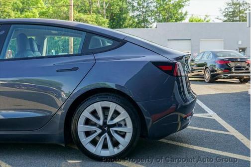 2022 Tesla Model 3 Standard Range