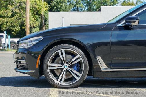 2016 BMW 750 i xDrive