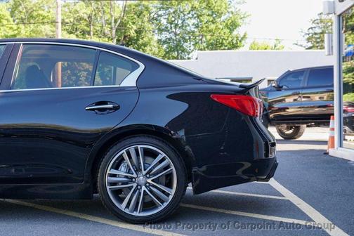2015 INFINITI Q50 Sport