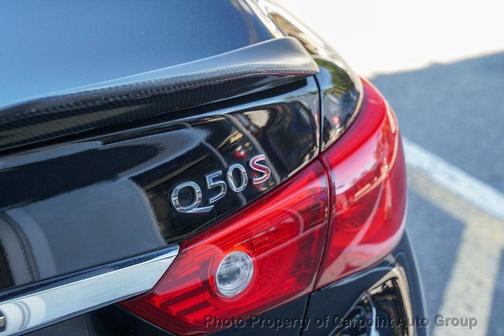 2015 INFINITI Q50 Sport