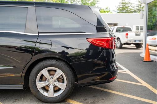 Crystal Black Pearl 2018 Honda Odyssey EX-L