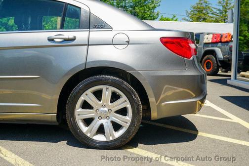 2012 Chrysler 200 Touring