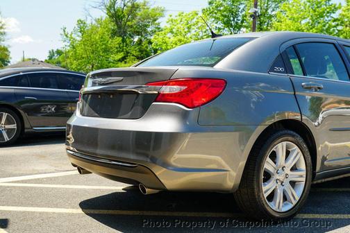 2012 Chrysler 200 Touring