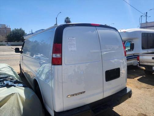 2018 Chevrolet Express 3500 3500 3dr Extended Cargo Van