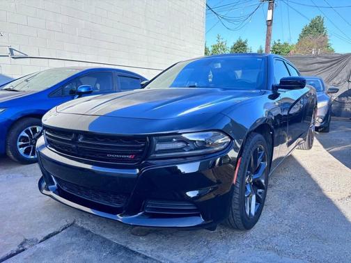 Pitch Black Clear Coat 2019 Dodge Charger SXT