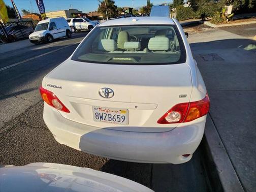 2009 Toyota Corolla LE