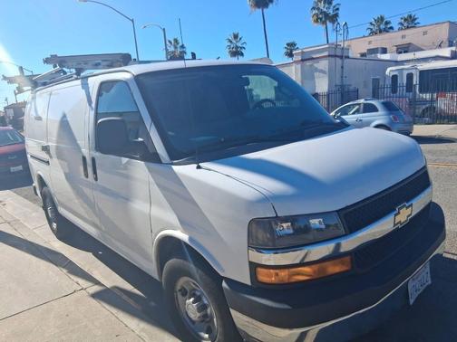 2017 Chevrolet Express 2500 Work Van