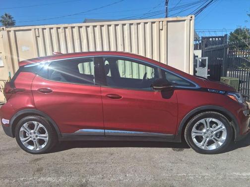 2018 Chevrolet Bolt EV LT 4dr Hatchback