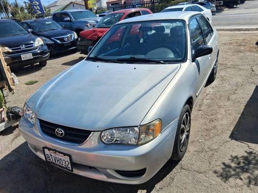 2001 Toyota Corolla LE