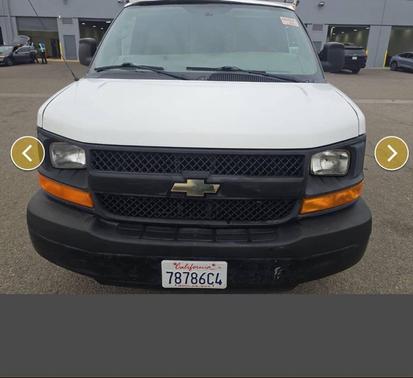 Off White 2013 Chevrolet Express 2500 Work Van